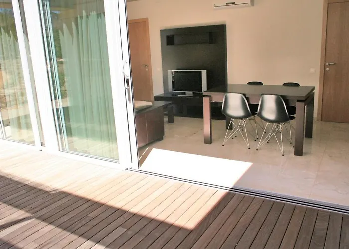 L' Escala Resort Lejlighedshotel 3*