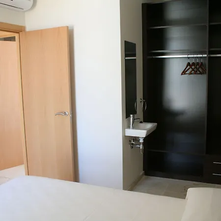 L' Escala Resort Aparthotel 4*