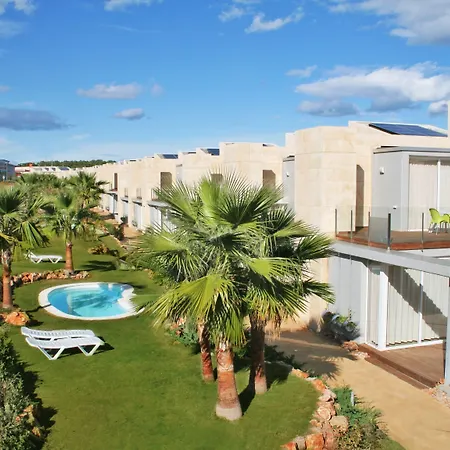 L' Escala Resort 4*
