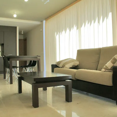 Lägenhetshotell L' Escala Resort 3*