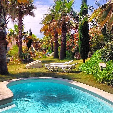 Aparthotel L' Escala Resort L' Escala