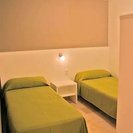 L' Escala Resort 3* L' Escala