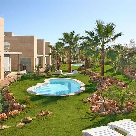 L' Escala Resort 3*
