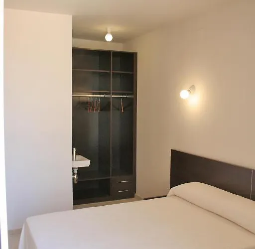 L' Escala Resort Lägenhetshotell 3*