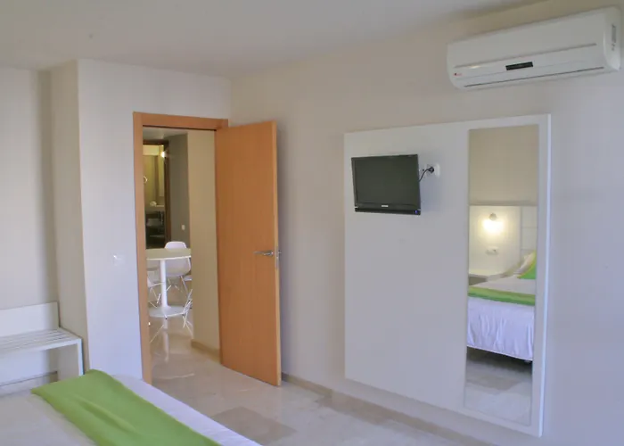 L' Escala Resort 3* L' Escala