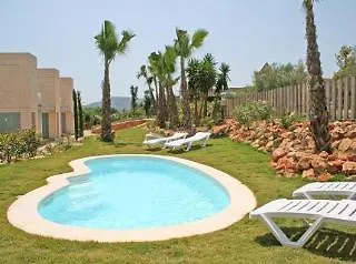 Lägenhetshotell L' Escala Resort