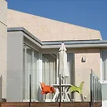 L' Escala Resort 아파트호텔 4*