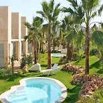 L' Escala Resort 4*