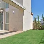 아파트호텔 L' Escala Resort 4*