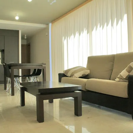 アパートホテル L' Escala Resort 4*