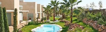 L' Escala Resort מלון דירות 3*